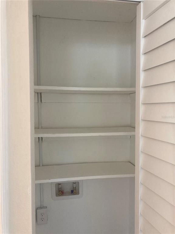 5200 3rd Avenue South St. Petersburg, FL 33707 - Photo 30 of 47 a close view of closet