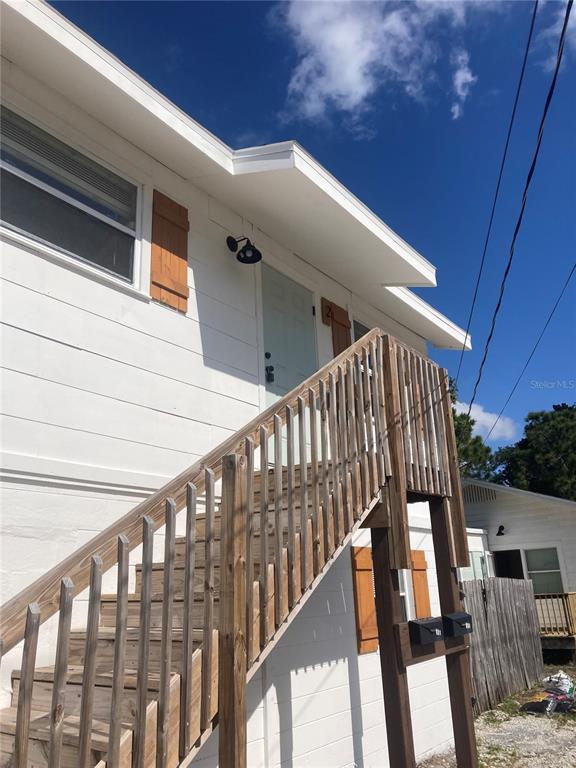 5200 3rd Avenue South St. Petersburg, FL 33707 - Photo 34 of 47 a view of entryway with a front door