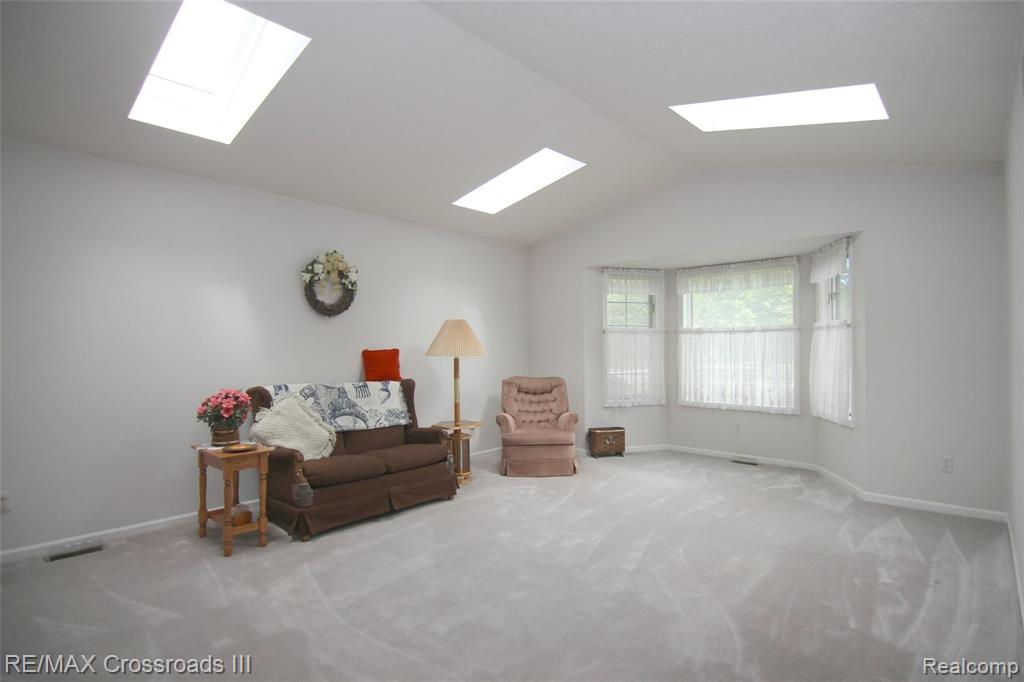 47037 Hull Road Belleville, MI 48111 - Photo 13 of 36