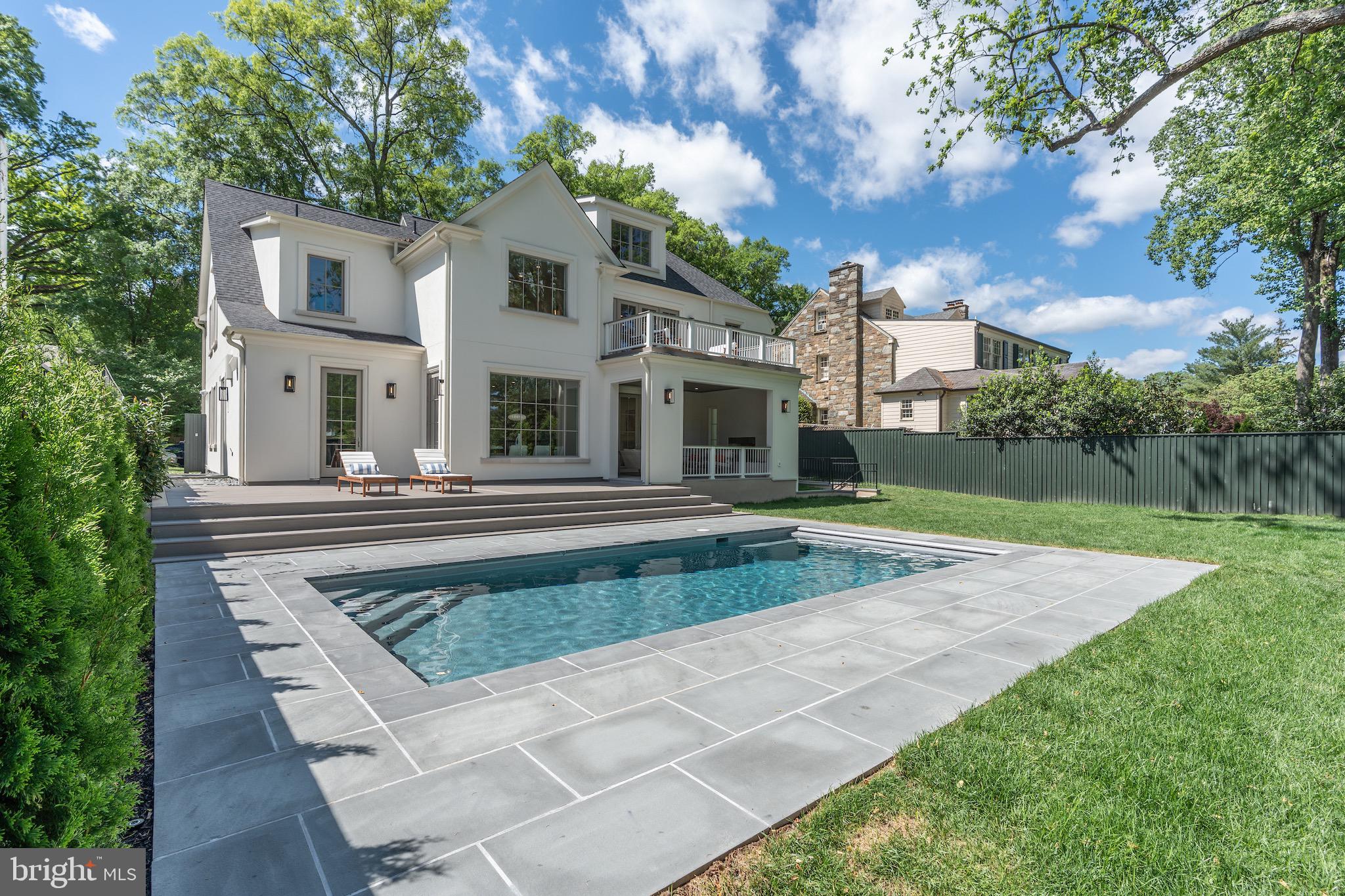 Heated Swimming Pool & Flat Backyard