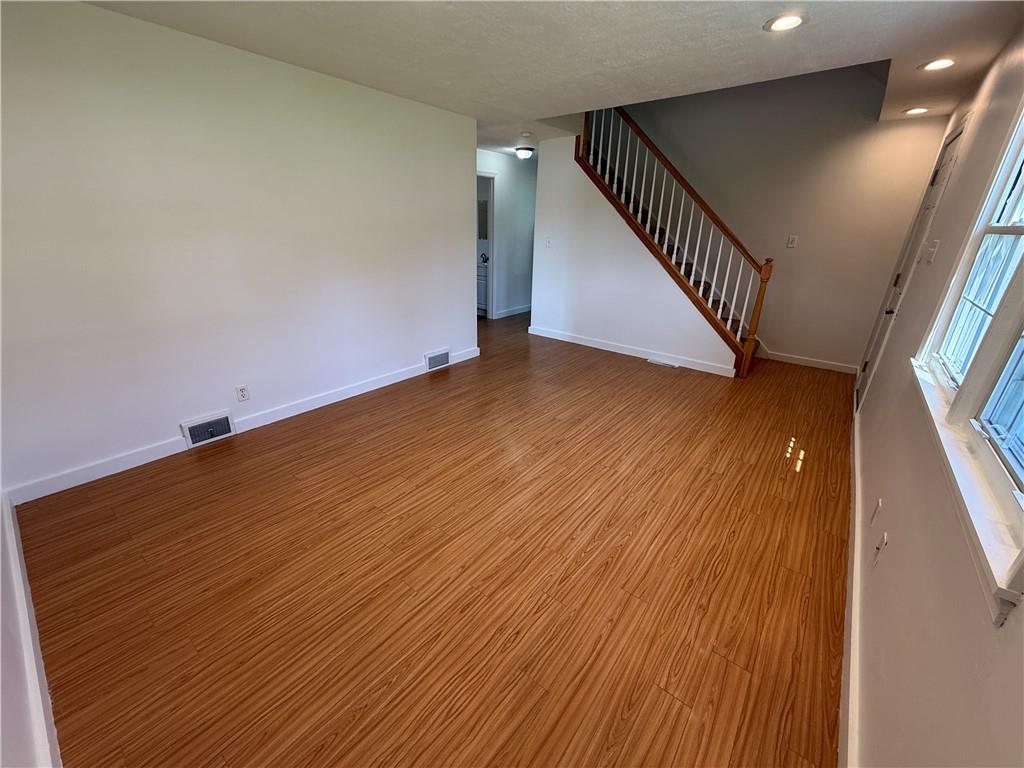 105 Reed Street Lower Burrell, PA 15068 - Photo 4 of 25 Gallery Image 4