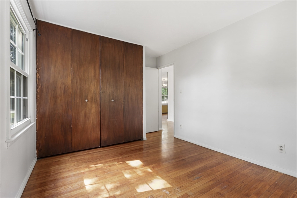 570 Sutton Street Northbridge, MA 01534 - Photo 15 of 20 an empty room with windows