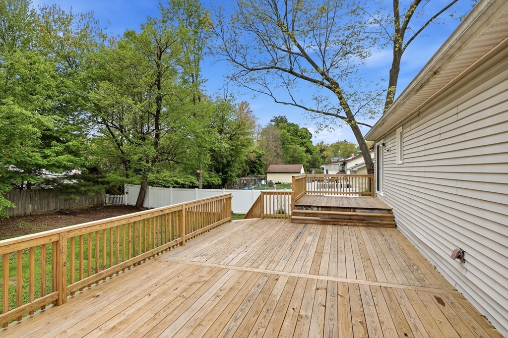 42 Amos Drive Springfield, MA 01118 - Photo 29 of 37