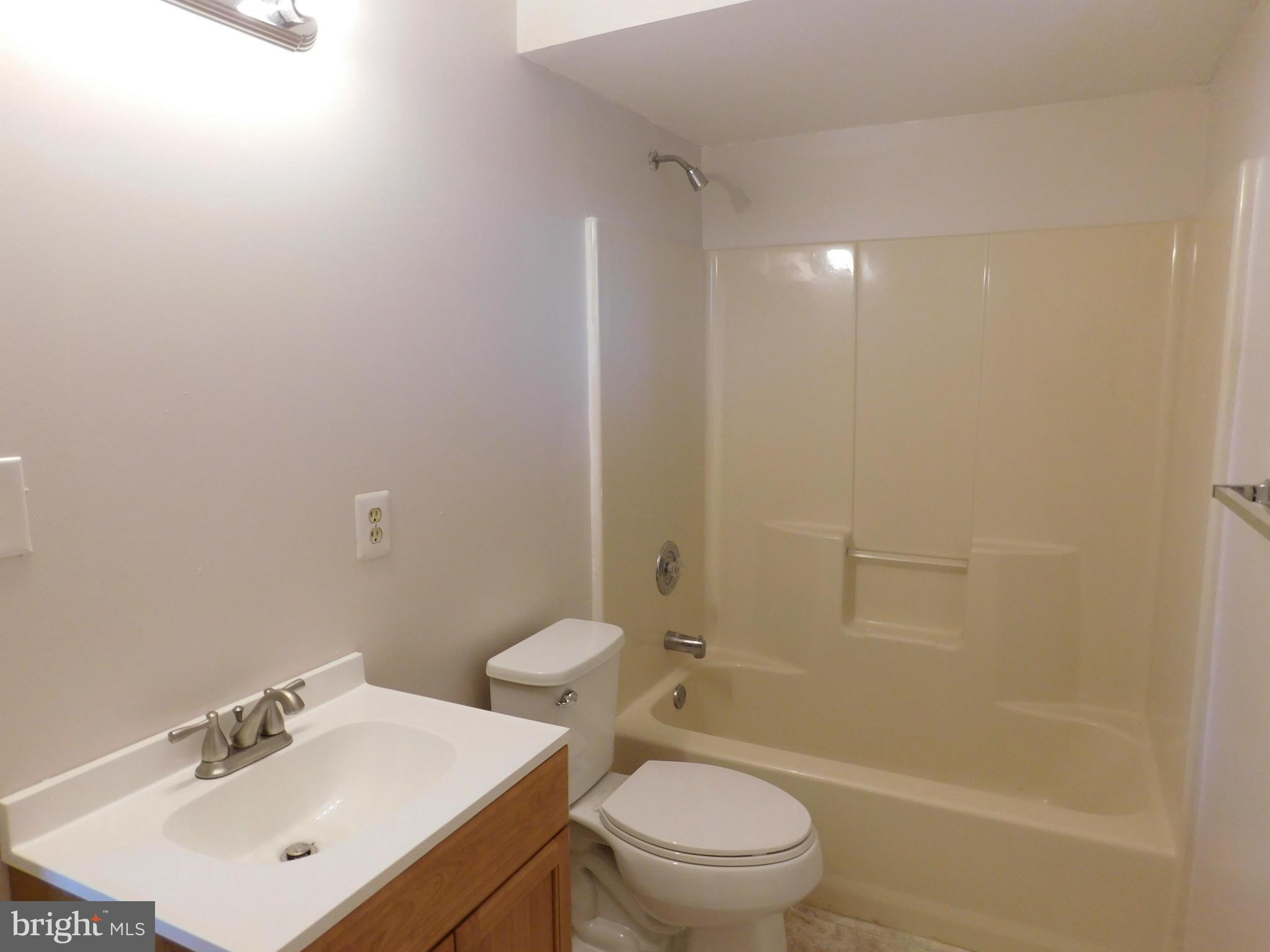 2606 Cove Point Road Lusby, MD 20657 - Photo 14 of 14 Bath