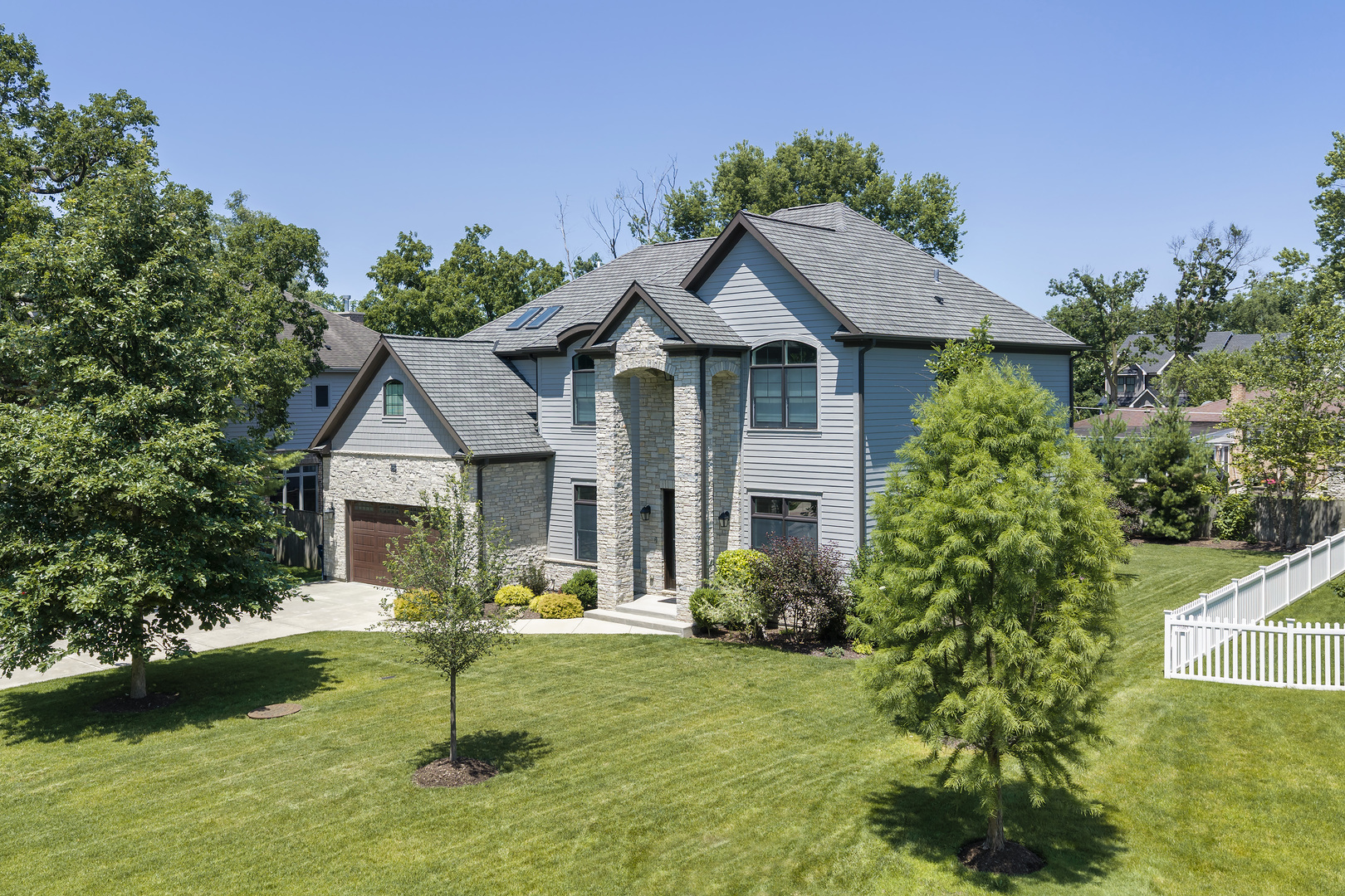 2204 Dehne Road Northbrook, IL 60062 - Photo 4 of 8