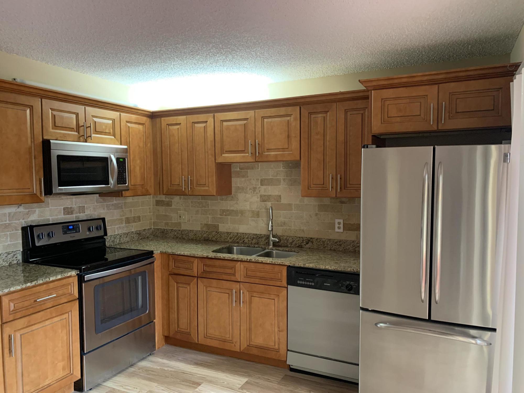 157 Woodland Road Palm Springs, FL 33461 - Photo 2 of 15 IMG_4252