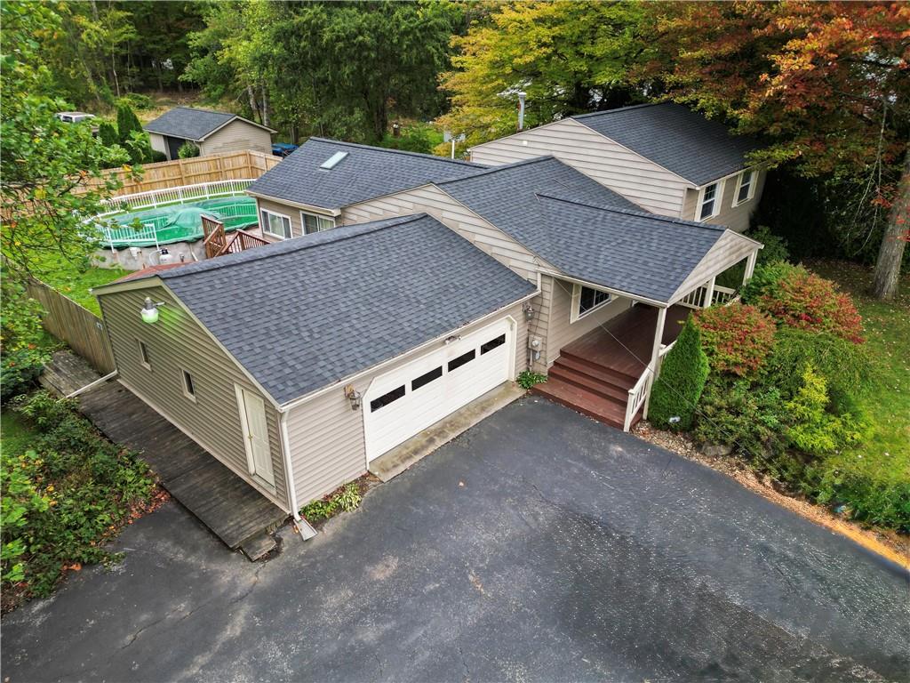 126 Shenango Road New Castle, PA 16105 - Photo 2 of 34 Gallery Image 2