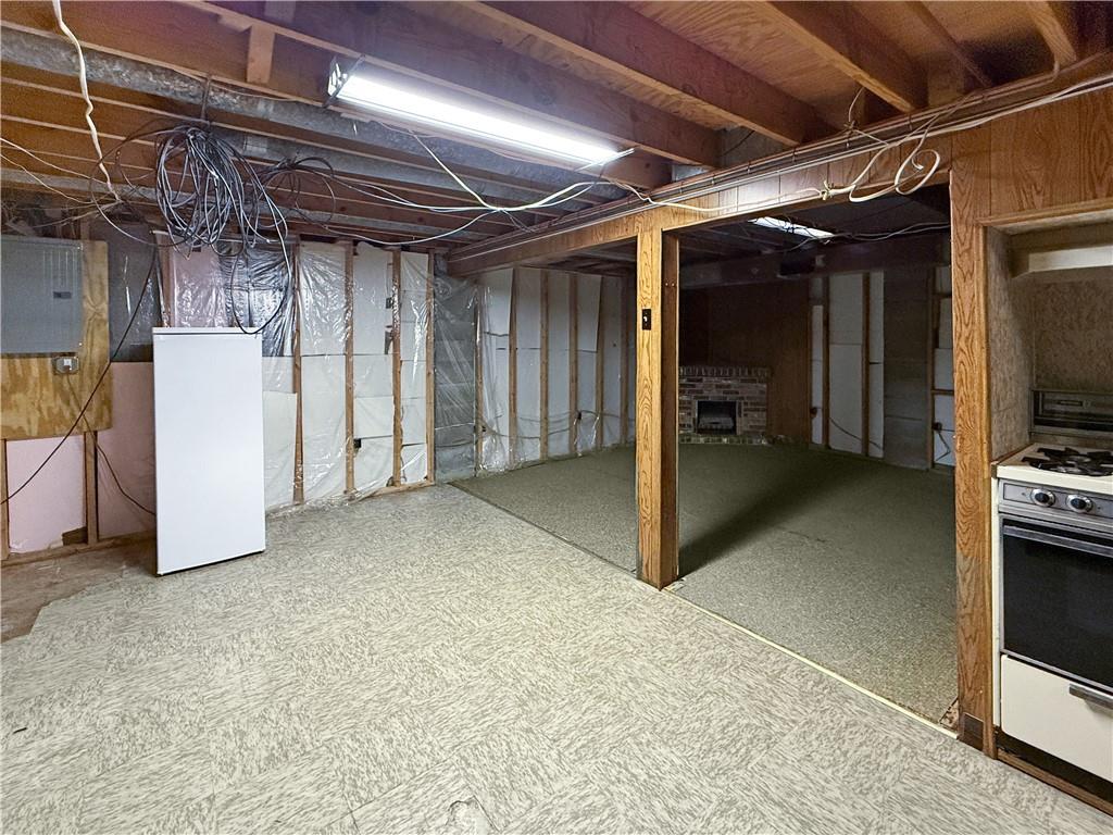 126 Shenango Road New Castle, PA 16105 - Photo 23 of 34 Gallery Image 23