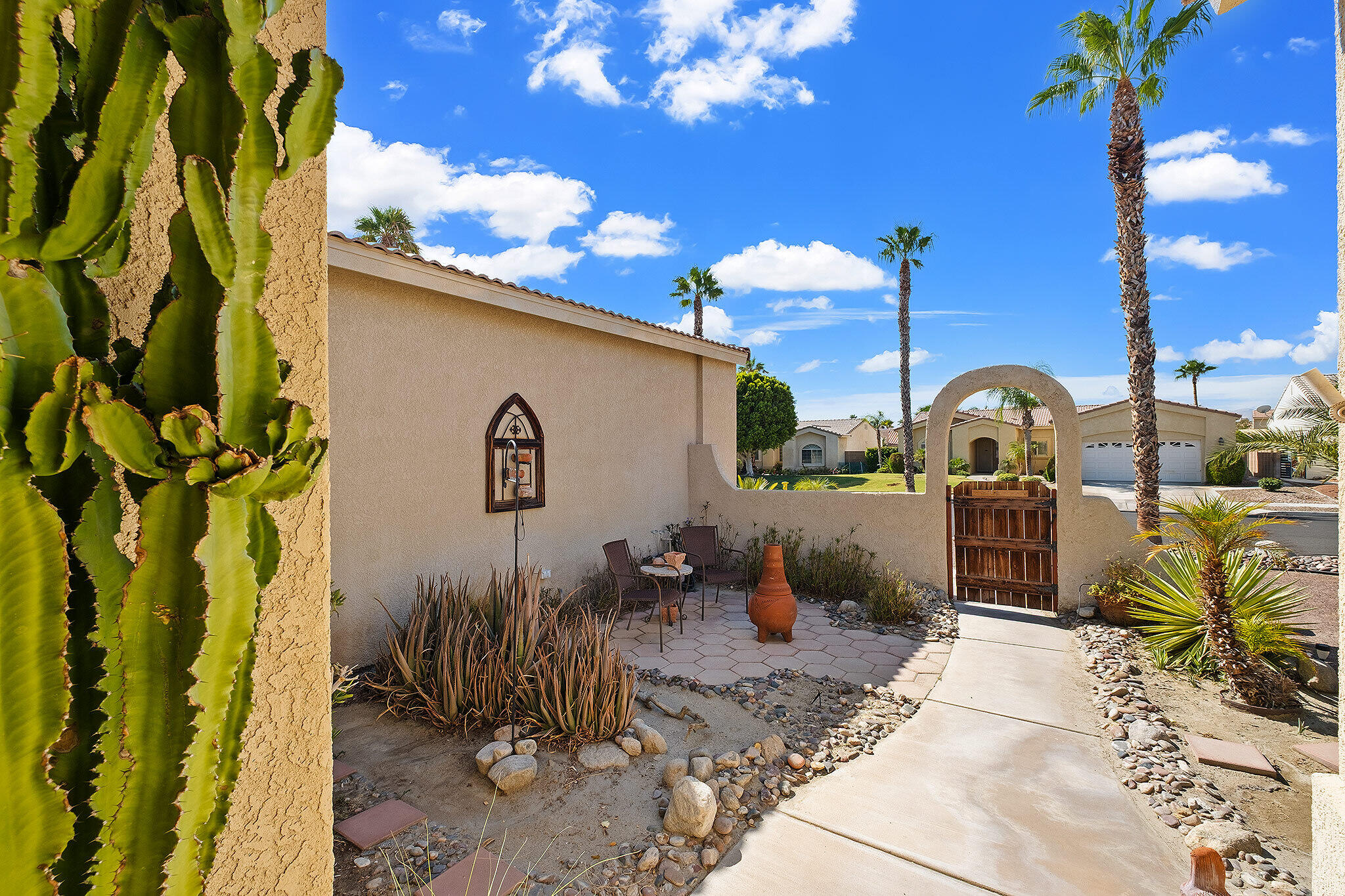 68338 Riviera Road Cathedral City, CA 92234 - Photo 5 of 29