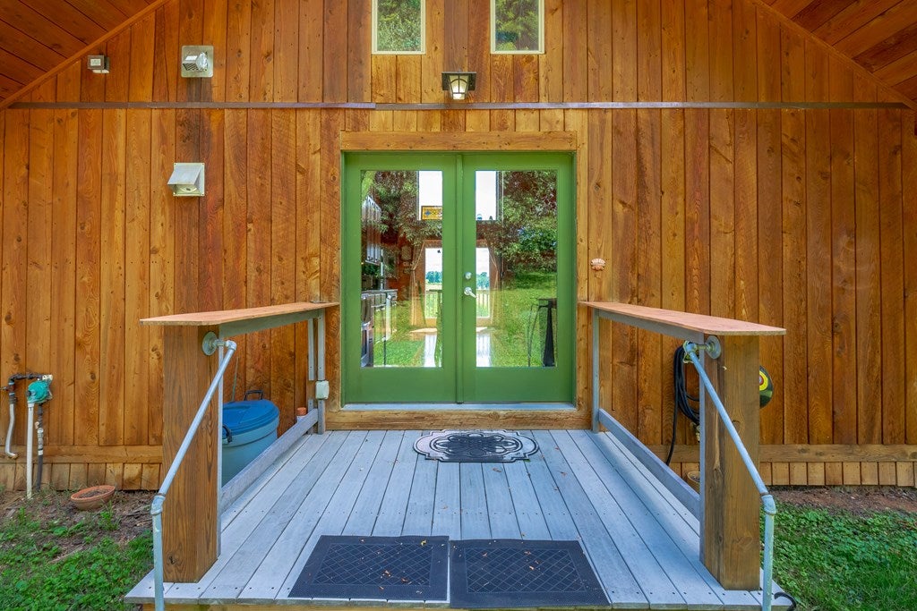 3632 Cedar Springs Road Rural Retreat, VA 24368 - Photo 6 of 68 Gallery Image 6