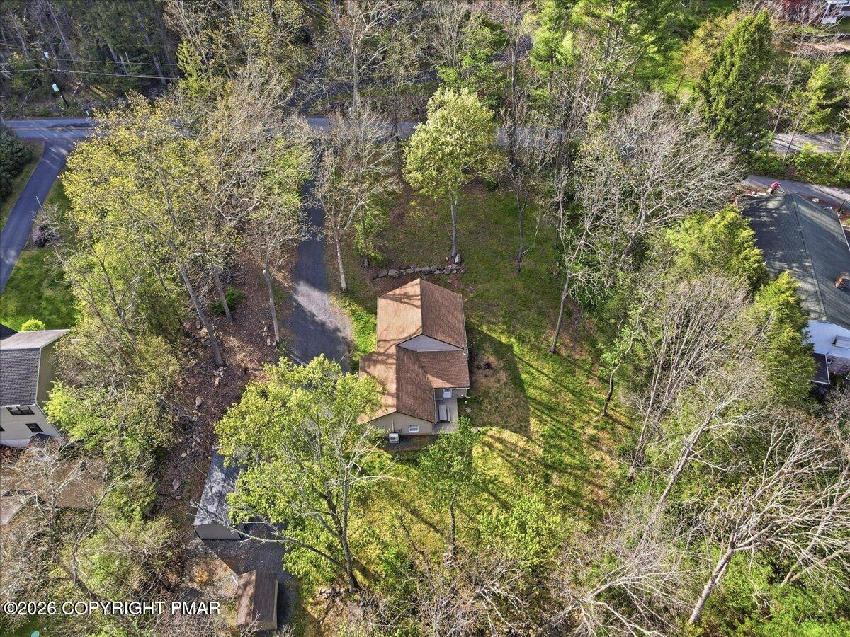 1572 Gardner Road Stroudsburg, PA 18360 - Photo 3 of 35 3