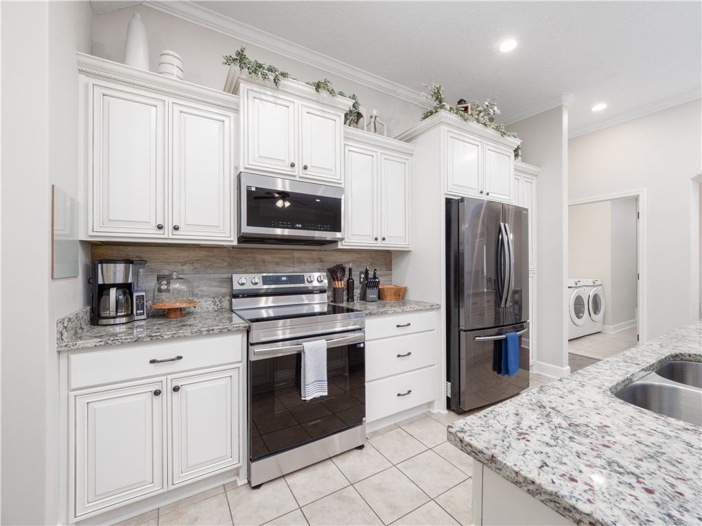 558 Freedom Trail Brunswick, GA 31525 - Photo 13 of 28