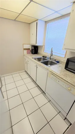 $1,675 | 2727 75th Street West, Unit 7A2, Bradenton, FL 34209