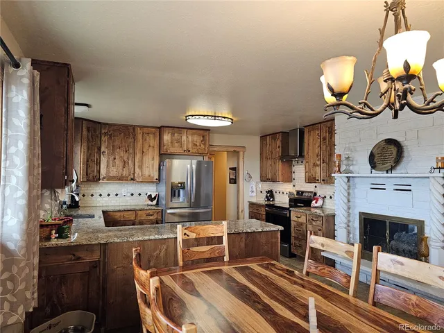 $650,000 | 11762 East Us Highway, Alamosa, CO 81101