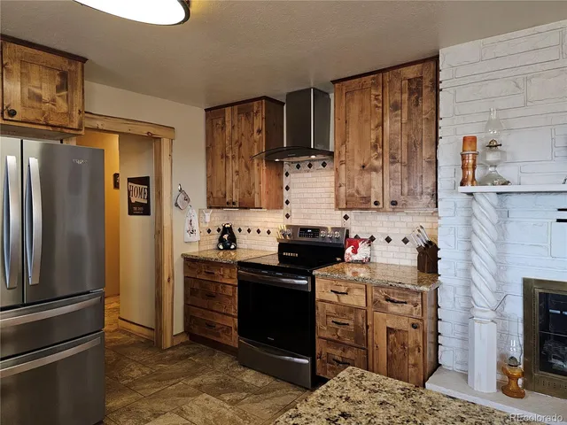 $650,000 | 11762 East Us Highway, Alamosa, CO 81101