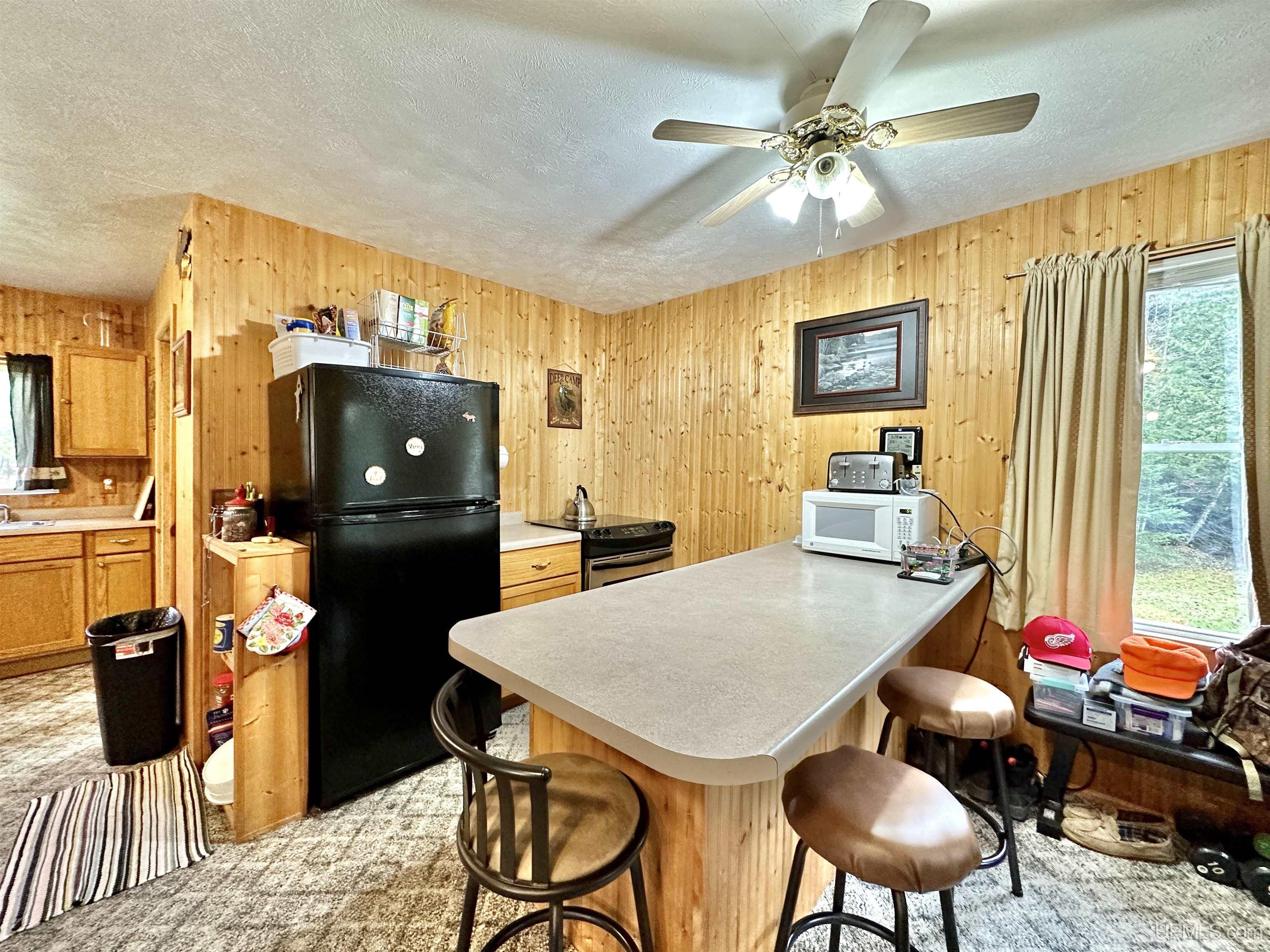 6180 G5 Road Escanaba, MI 49829 - Photo 5 of 30