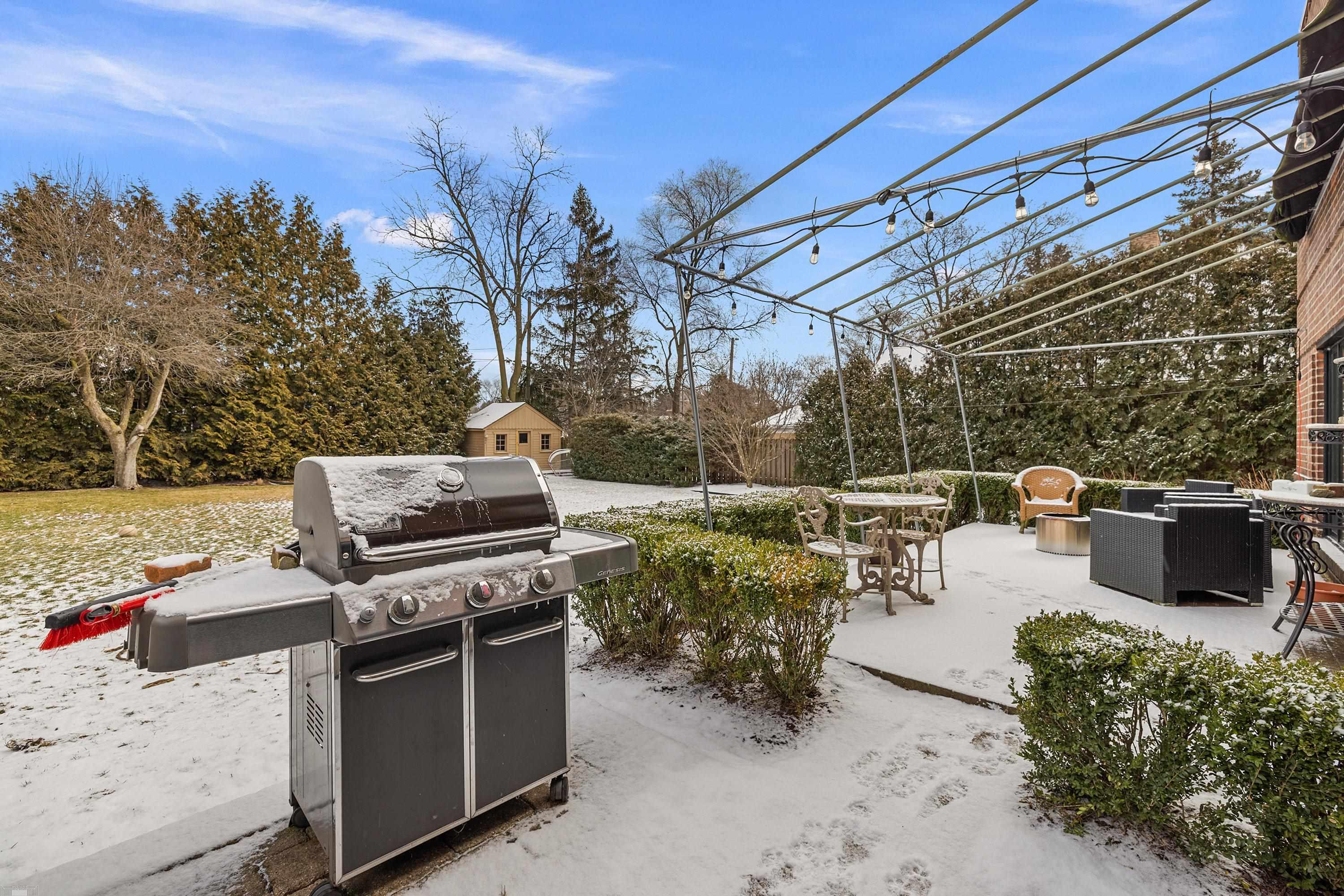 158 Merriweather Road Grosse Pointe Farms, MI 48236 - Photo 47 of 57