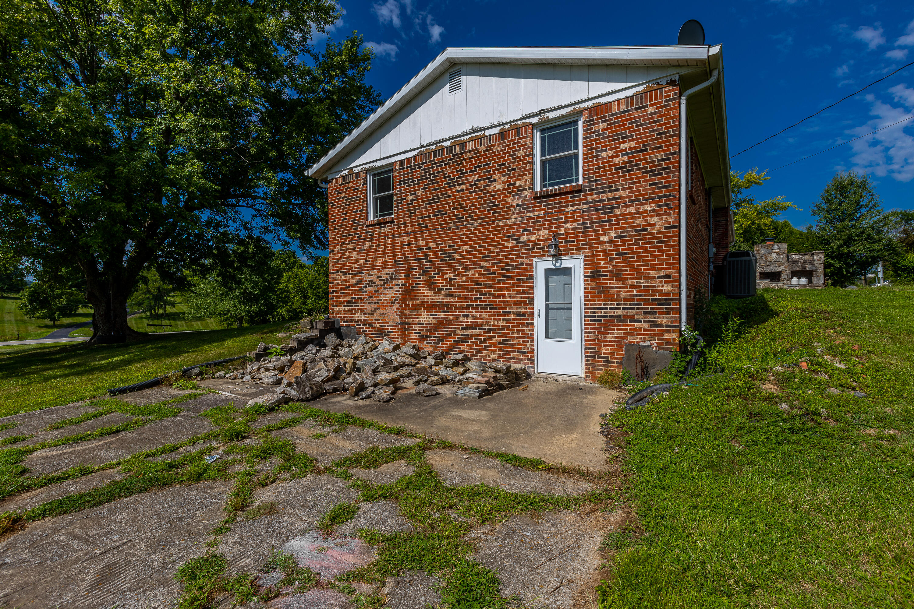 6110 Lebanon Road Danville, KY 40422 - Photo 38 of 45 1-39