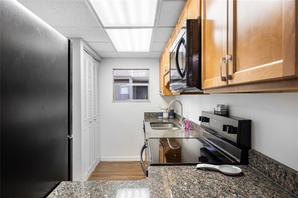 711 Southwest 75th Street, Unit 106 Gainesville, FL 32607 - Photo 5 of 29 Gallery Image 5