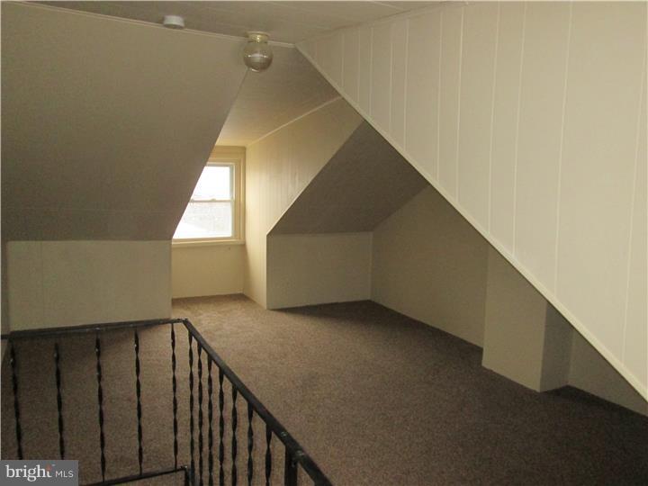303 Summit Avenue Reading, PA 19607 - Photo 9 of 10 Gallery Image 9