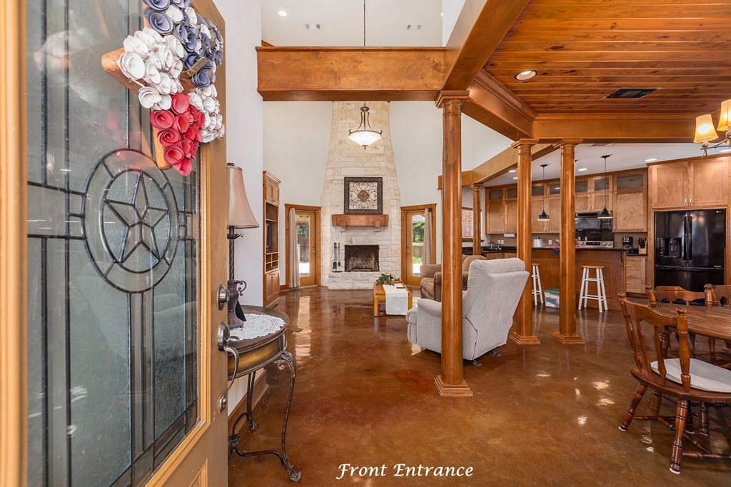 801 Caspers Cv Road Lufkin, TX 75904 - Photo 2 of 48 Gallery Image 2