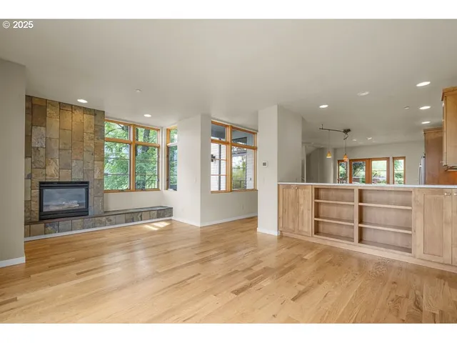 $550,000 | 1892 Cousteau Loop Southeast, Salem, OR 97302