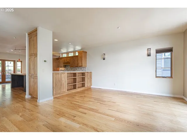 $550,000 | 1892 Cousteau Loop Southeast, Salem, OR 97302