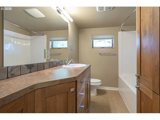 $550,000 | 1892 Cousteau Loop Southeast, Salem, OR 97302