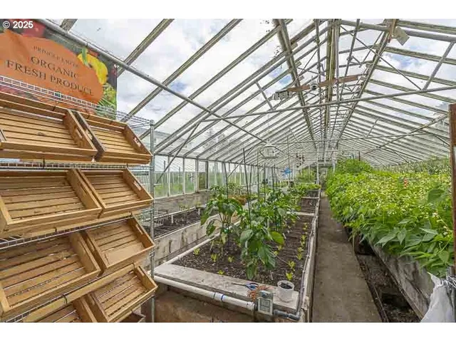 $550,000 | 1892 Cousteau Loop Southeast, Salem, OR 97302