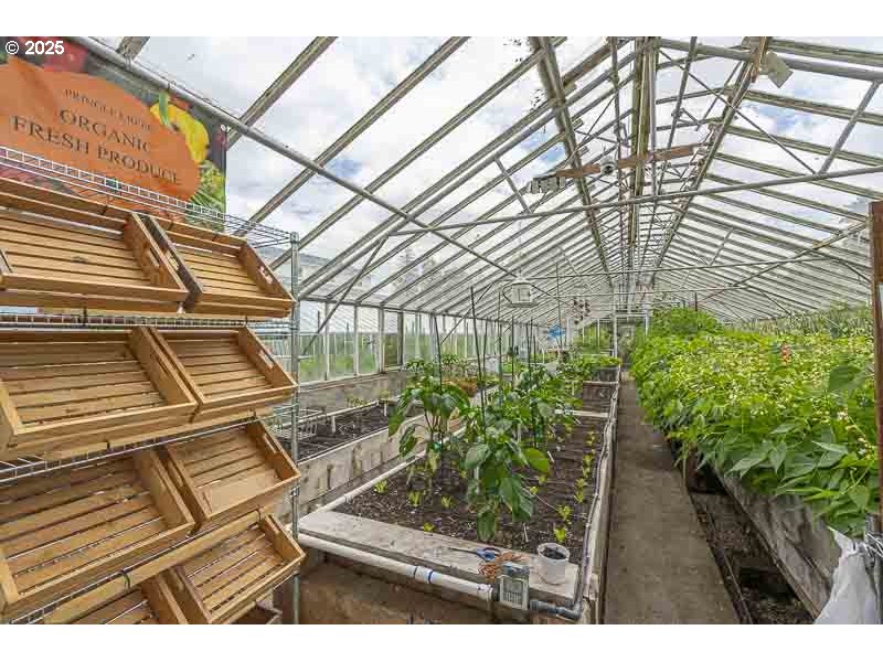 1892 Cousteau Loop Southeast Salem, OR 97302 - Photo 42 of 44