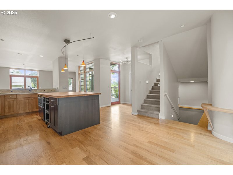 1892 Cousteau Loop Southeast Salem, OR 97302 - Photo 8 of 44