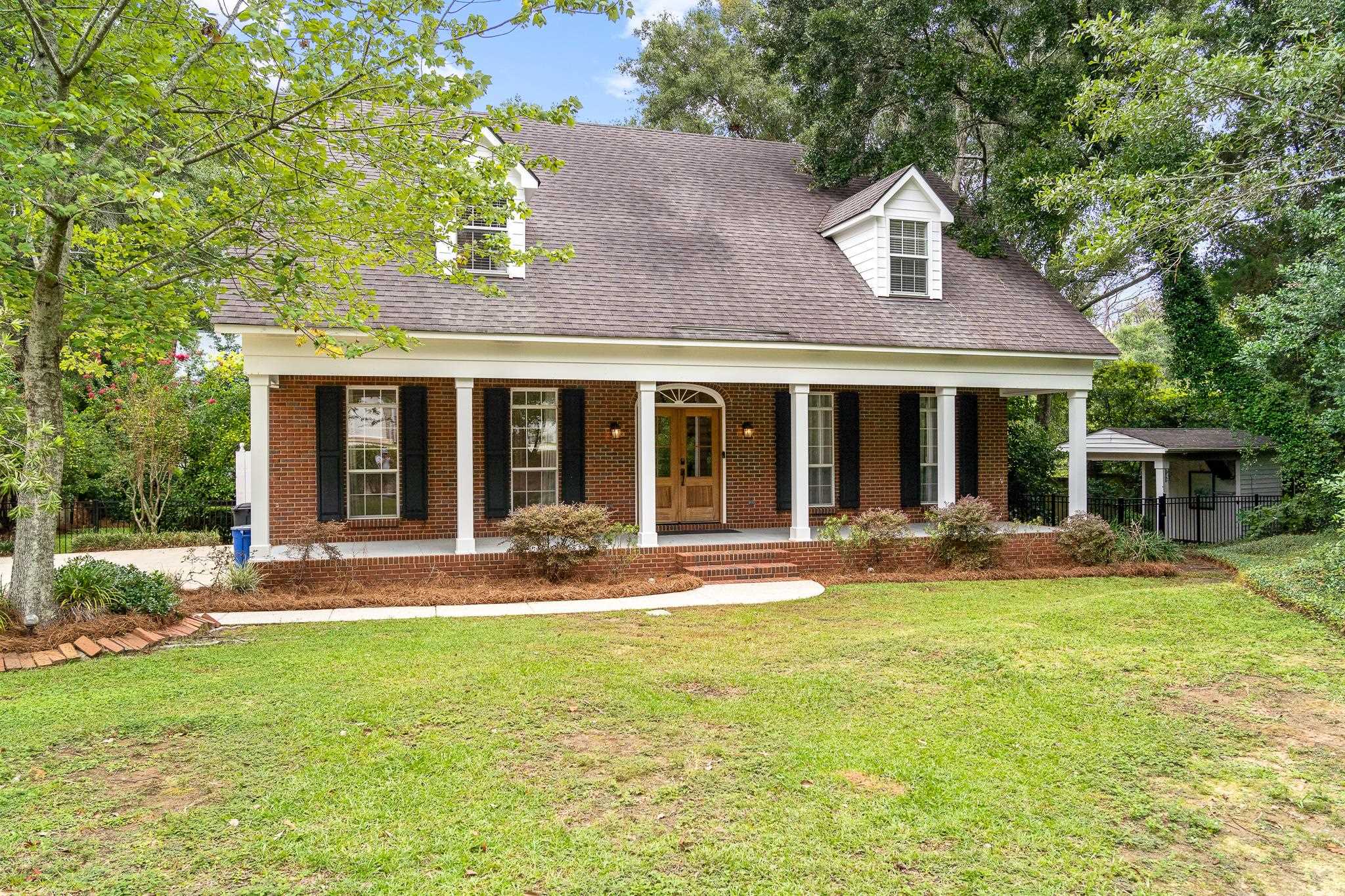 309 Perdido Avenue Fairhope, AL 36532 - Photo 1 of 40 Front Of Structure