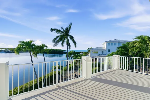 $3,750,000 | 111 Brian Road, Marathon, FL 33050