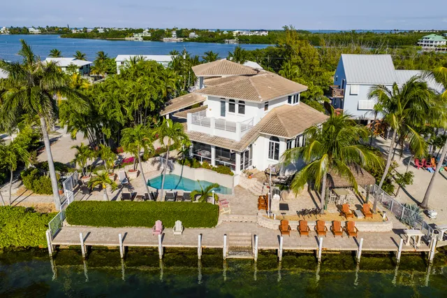 $3,750,000 | 111 Brian Road, Marathon, FL 33050
