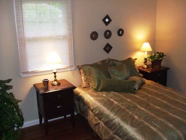 4588 Annhurst Road Columbus, OH 43228 - Photo 5 of 15 Gallery Image 5