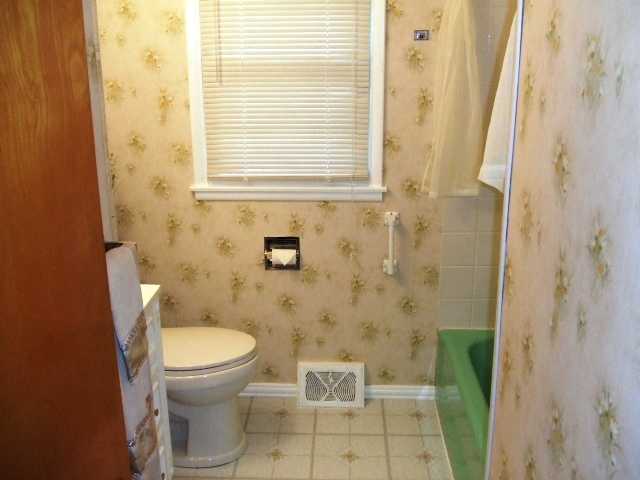 4588 Annhurst Road Columbus, OH 43228 - Photo 8 of 15 Gallery Image 8