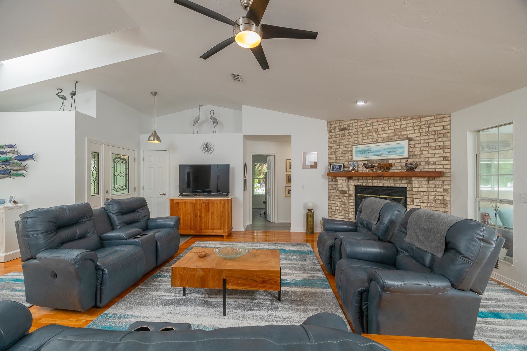 405 5th Street St. Augustine, FL 32084 - Photo 7 of 36