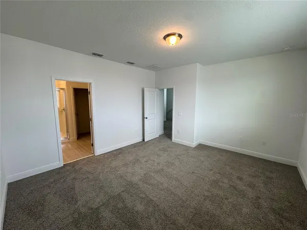 $2,400 | 1832 Archer Drive, Minneola, FL 34715