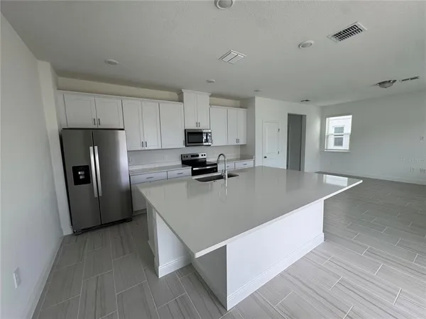 $2,400 | 1832 Archer Drive, Minneola, FL 34715