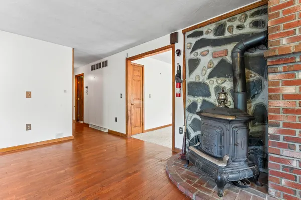 $719,000 | 117 Taylor Woods Road, Belgrade, ME 04917