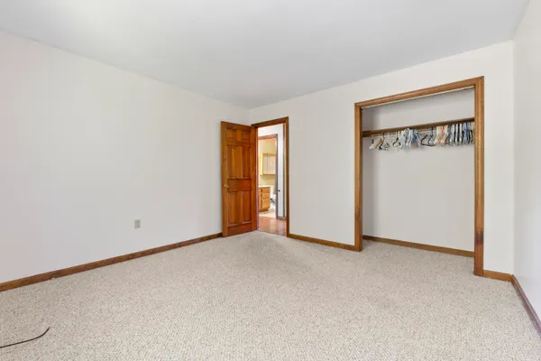 $719,000 | 117 Taylor Woods Road, Belgrade, ME 04917