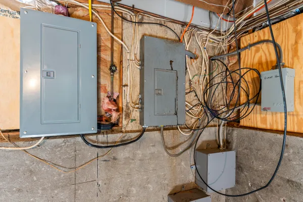 $719,000 | 117 Taylor Woods Road, Belgrade, ME 04917