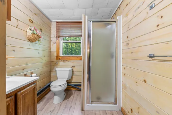 $719,000 | 117 Taylor Woods Road, Belgrade, ME 04917