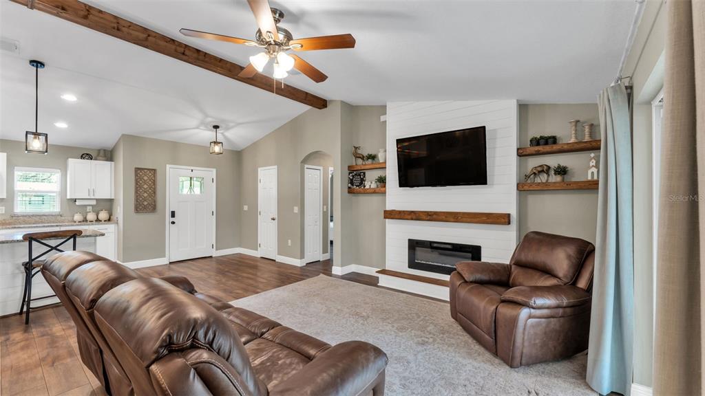 2418 Armstrong Road Lakeland, FL 33811 - Photo 16 of 36 Gallery Image 16