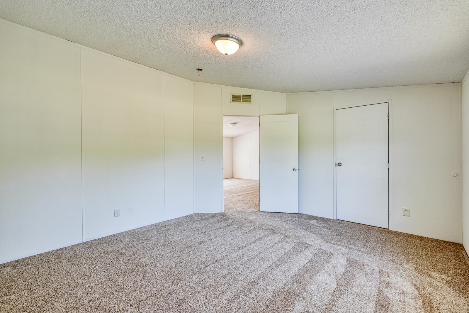 150 Casey Road Woodruff, SC 29388 - Photo 16 of 32