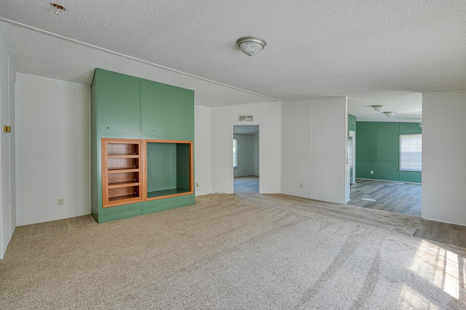 150 Casey Road Woodruff, SC 29388 - Photo 4 of 32