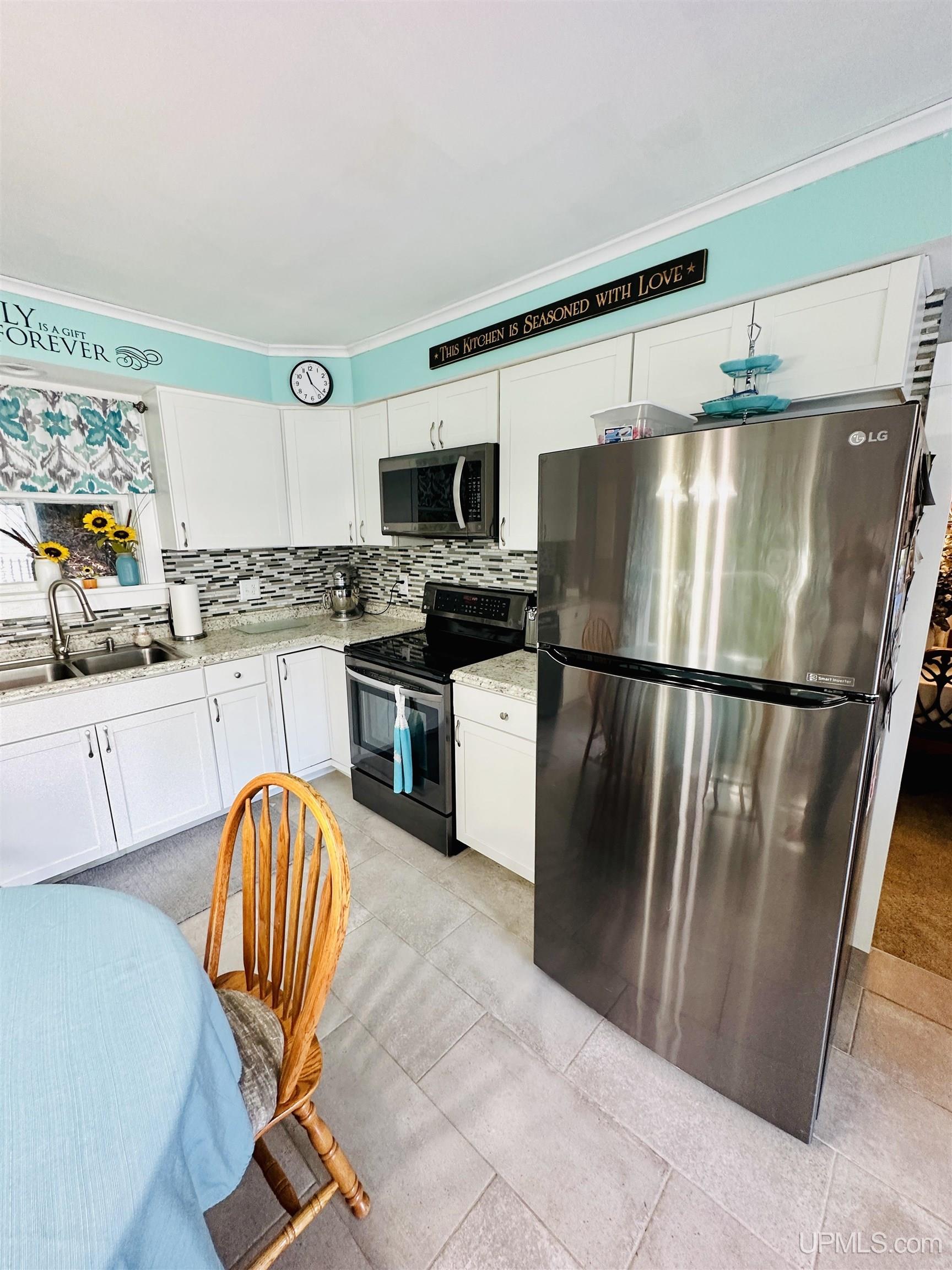 210 Oak Street Ishpeming, MI 49849 - Photo 9 of 30 Gallery Image 9