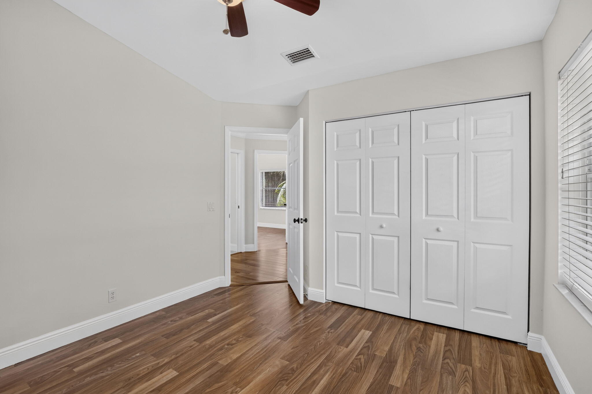 1959 Water Ridge Drive Weston, FL 33326 - Photo 31 of 58 36-web-or-mls-_A7A6475