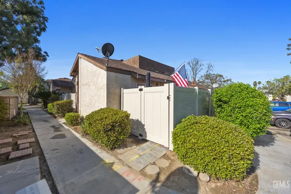 $233,500 | Undisclosed Address, Bakersfield, CA 93309