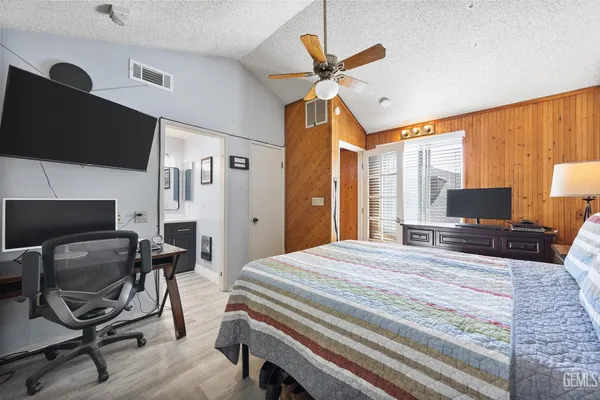 $233,500 | Undisclosed Address, Bakersfield, CA 93309